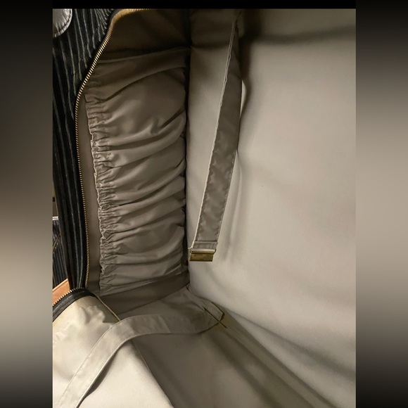 The French Company 1970s Vintage Luxury Luggage - Picture 12 of 14